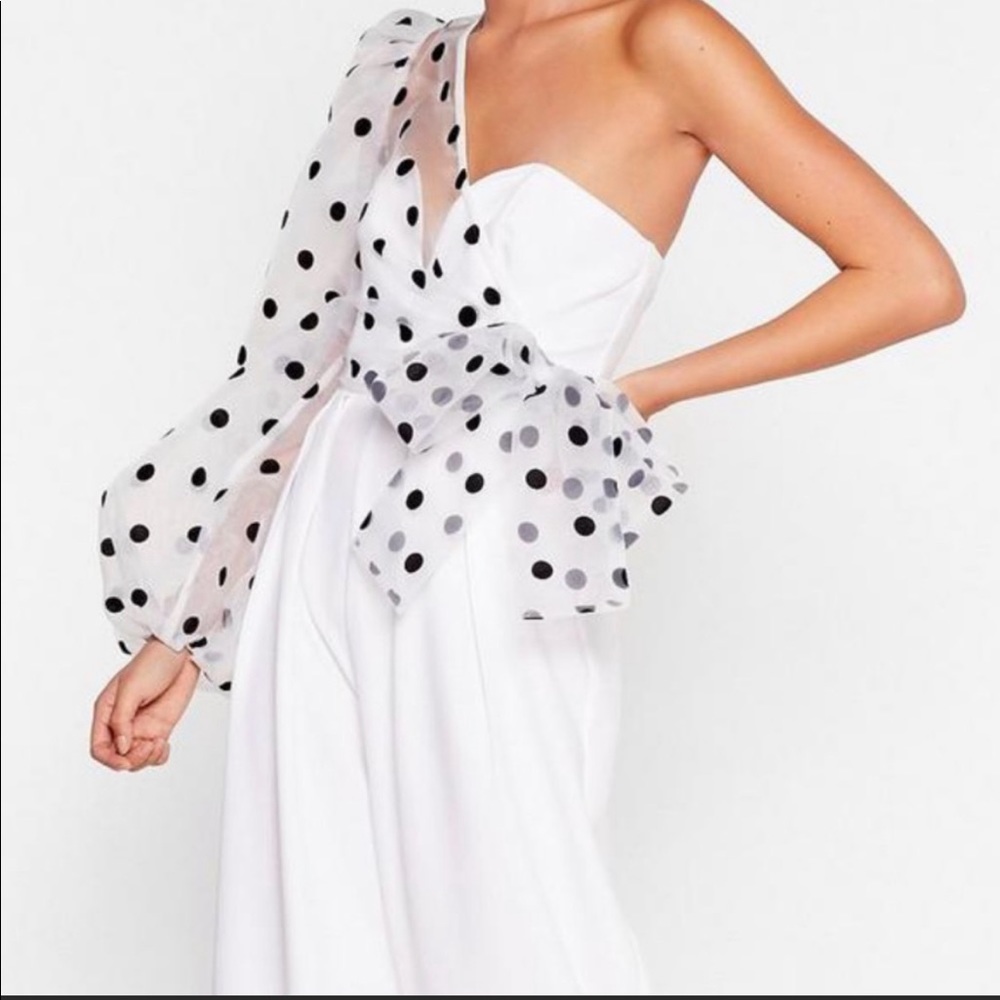 White polka dot single sleeve jumpsuit